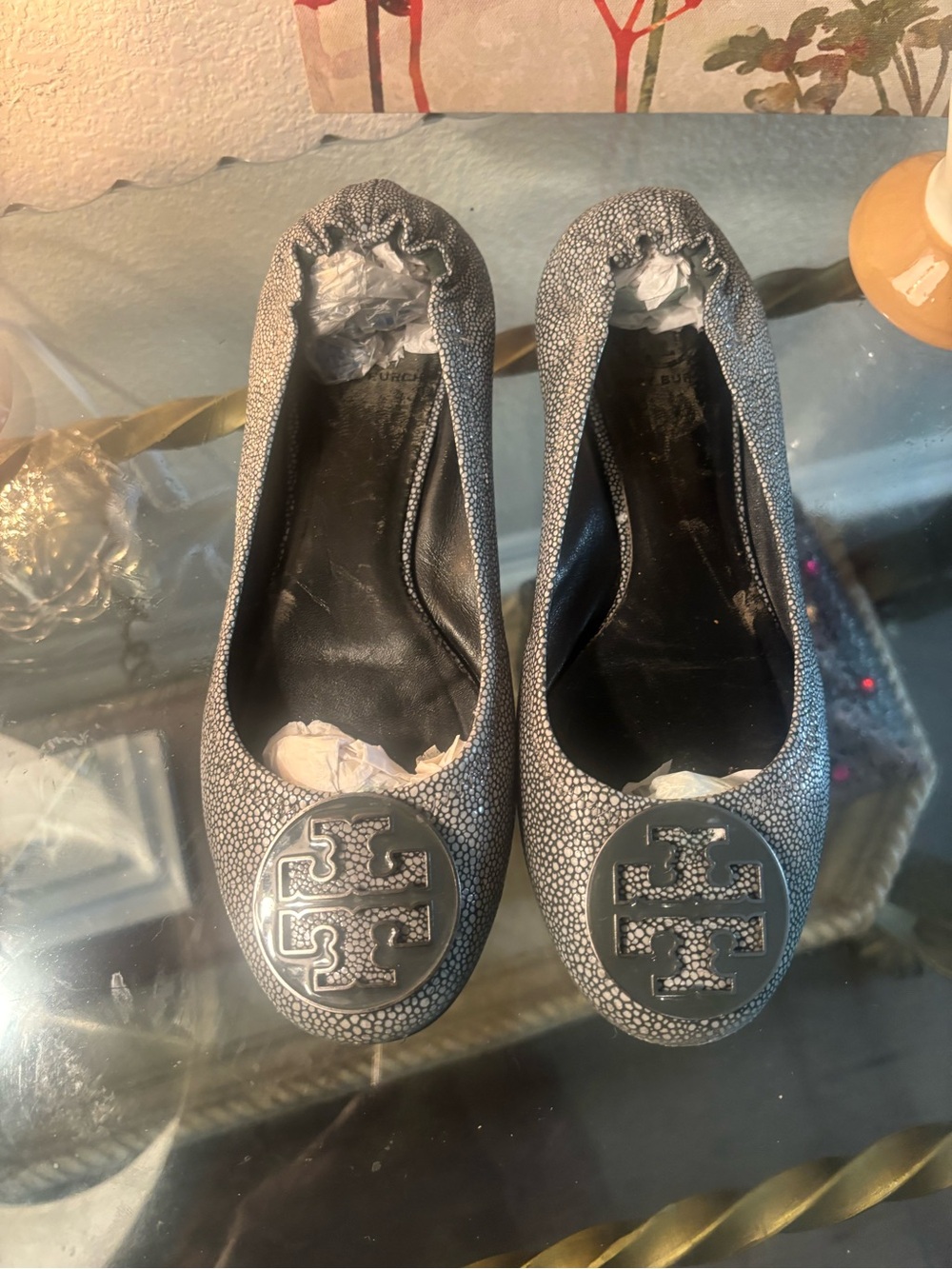 Tory Burch Silver Bluish Pebble-Print Logo Ballet Flats - Picture 5 of 7